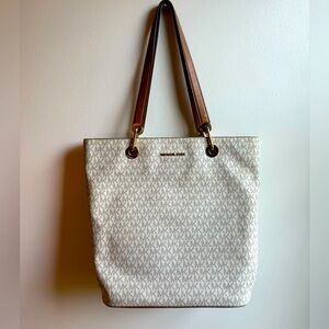 Michael Kors Raven Large Tote Bag